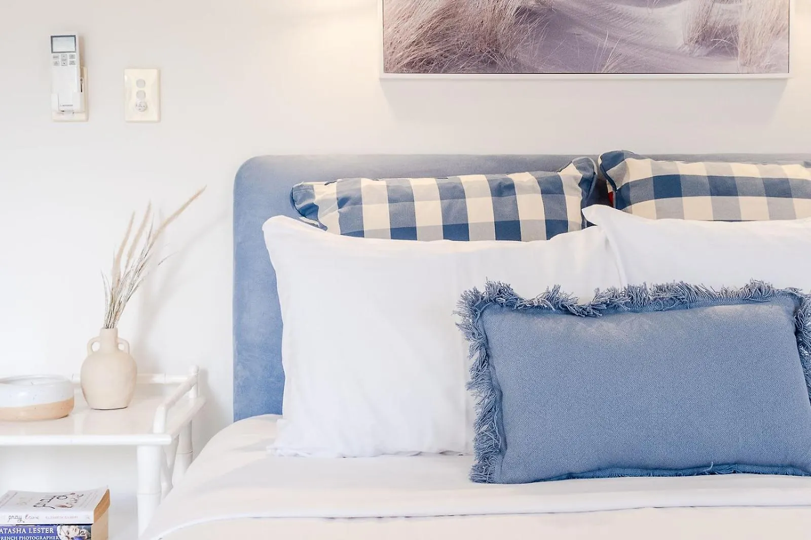 Coastal Getaway Across From Dicky Beach Caloundra