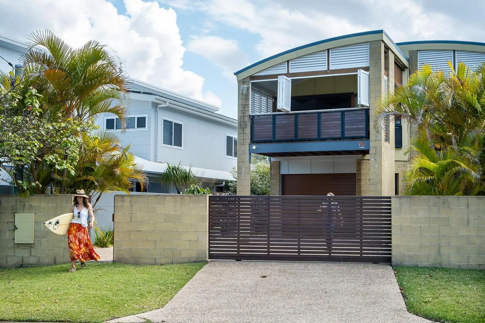 Coastal Getaway Across From Dicky Beach Caloundra Australia