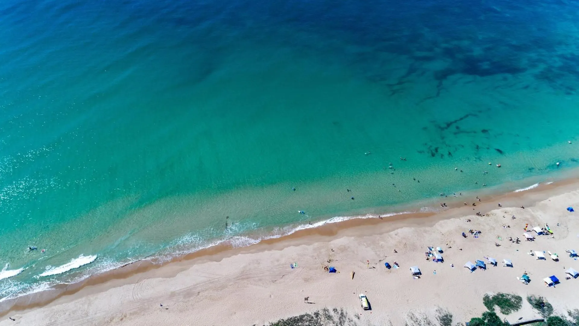 Coastal Getaway Across From Dicky Beach Caloundra Australia